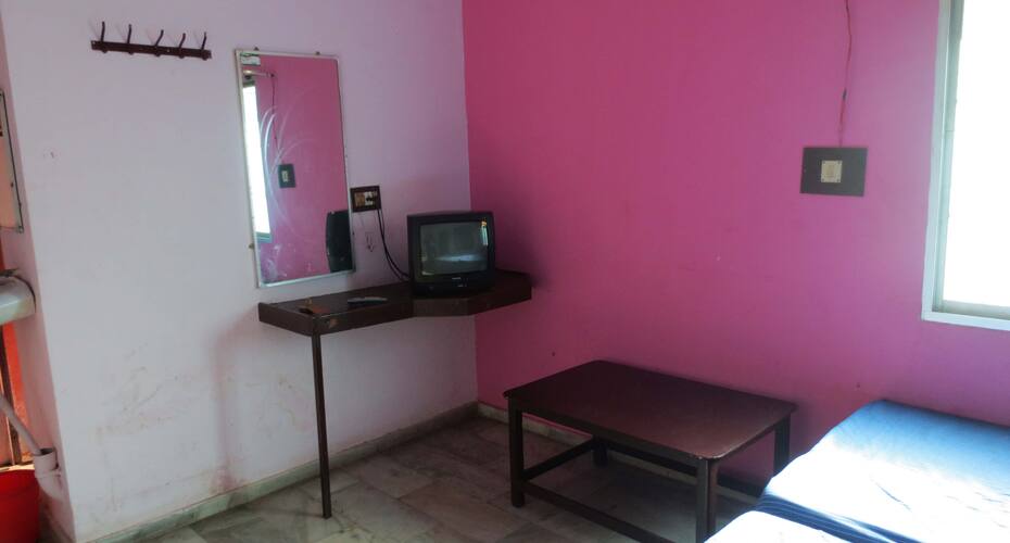 Sri Balaji Lodge, Kadapa 3
